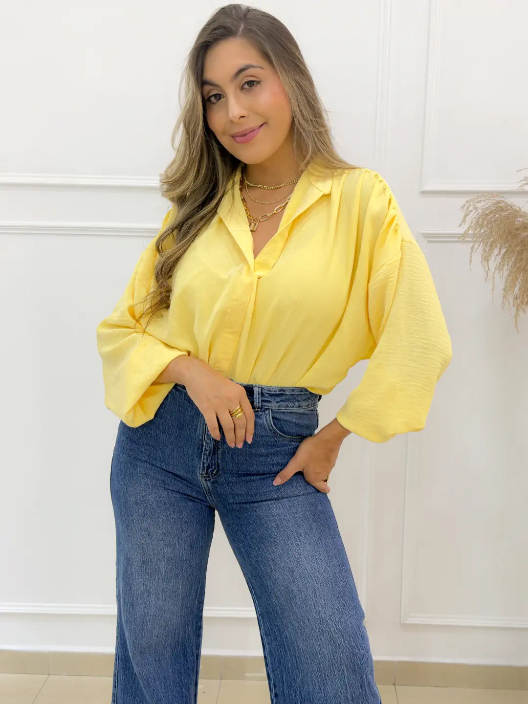 Blusa amarilla oversize mujer elegante manga amplia