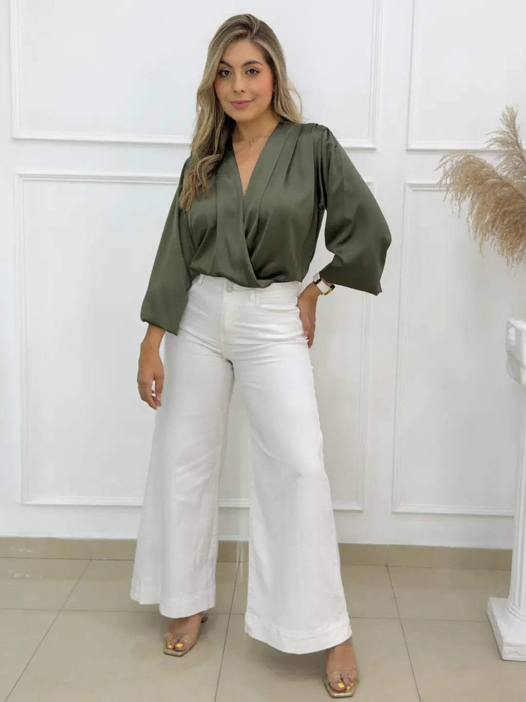 BLUSA VICTORIA SATIN VERDE - Tienda Coral