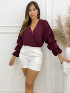 Silueta amplia - resortada en la cintura para mejor ajuste