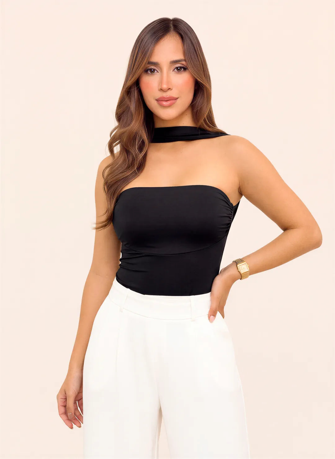Body negro con cuello halter para mujer