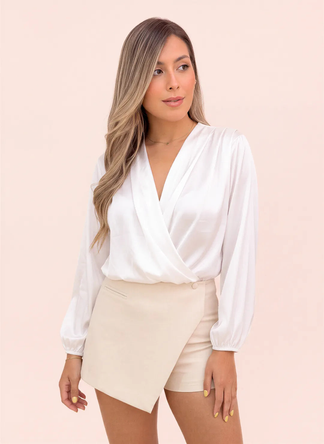 BLUSA VICTORIA SATIN MARFIL - Tienda Coral