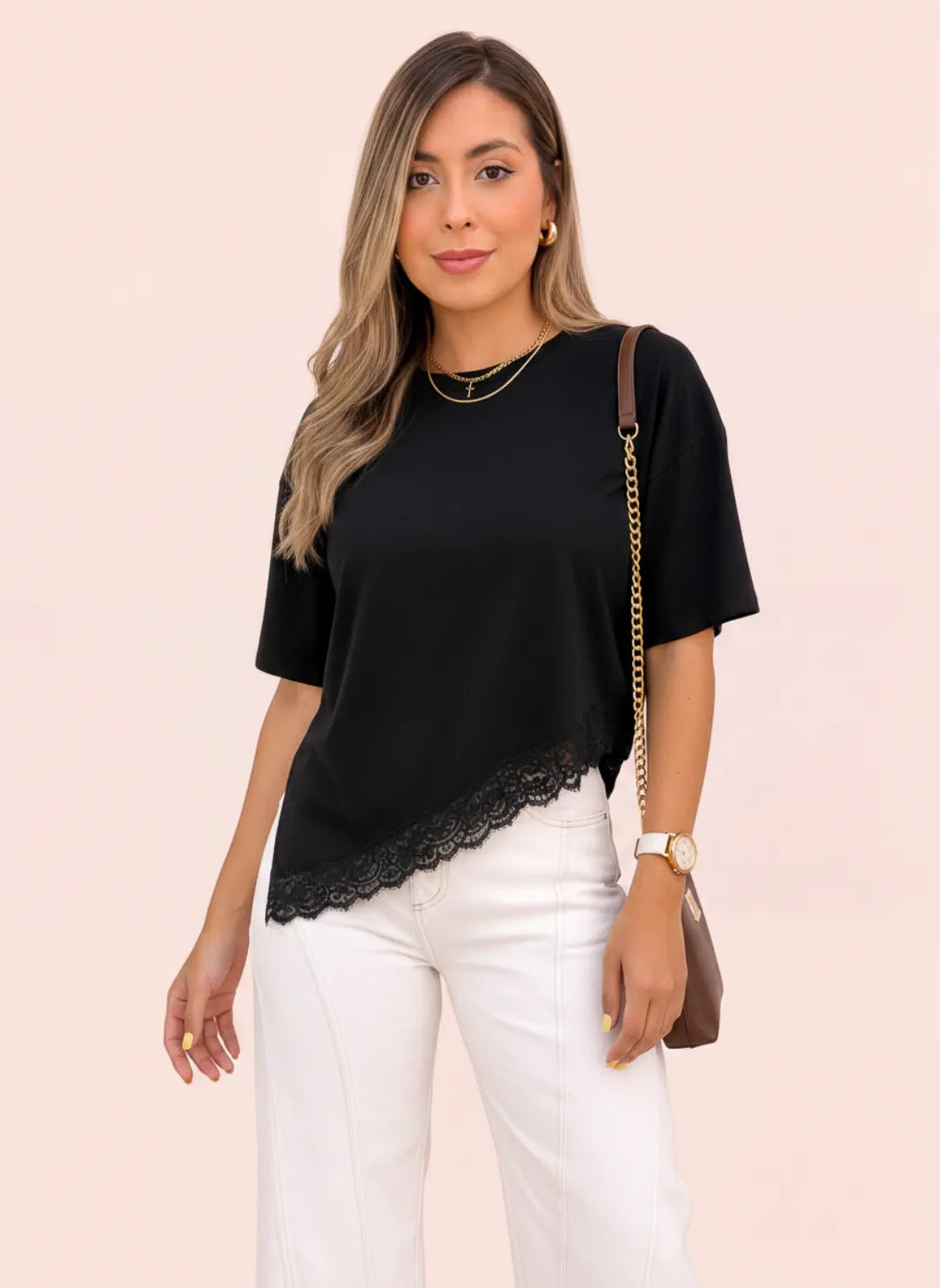 CAMISETA BONNIE NEGRA - Tienda Coral
