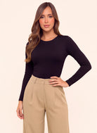 body manga larga cuello redondo básico negro