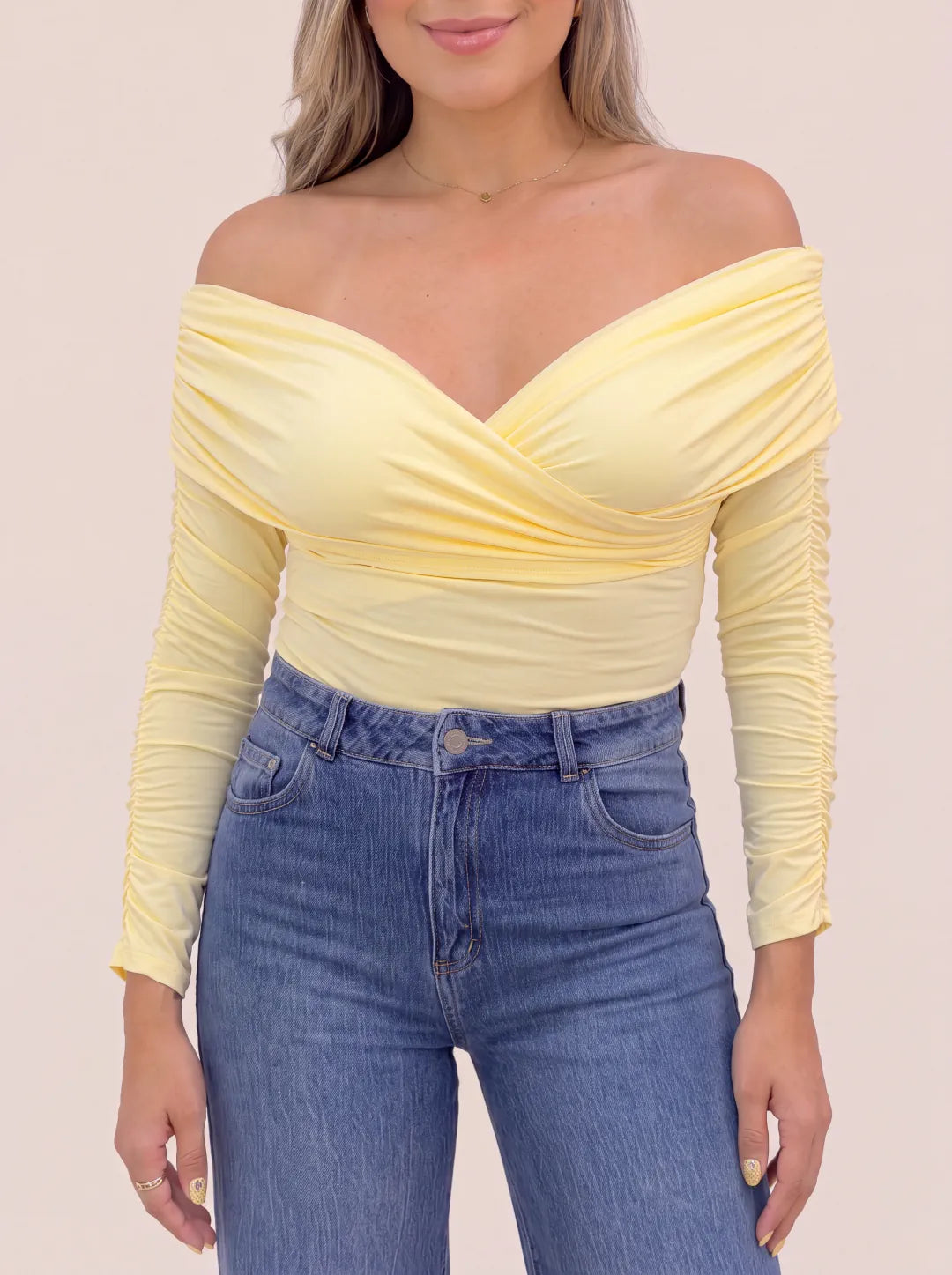 BODY ARIEL AMARILLO - Tienda Coral