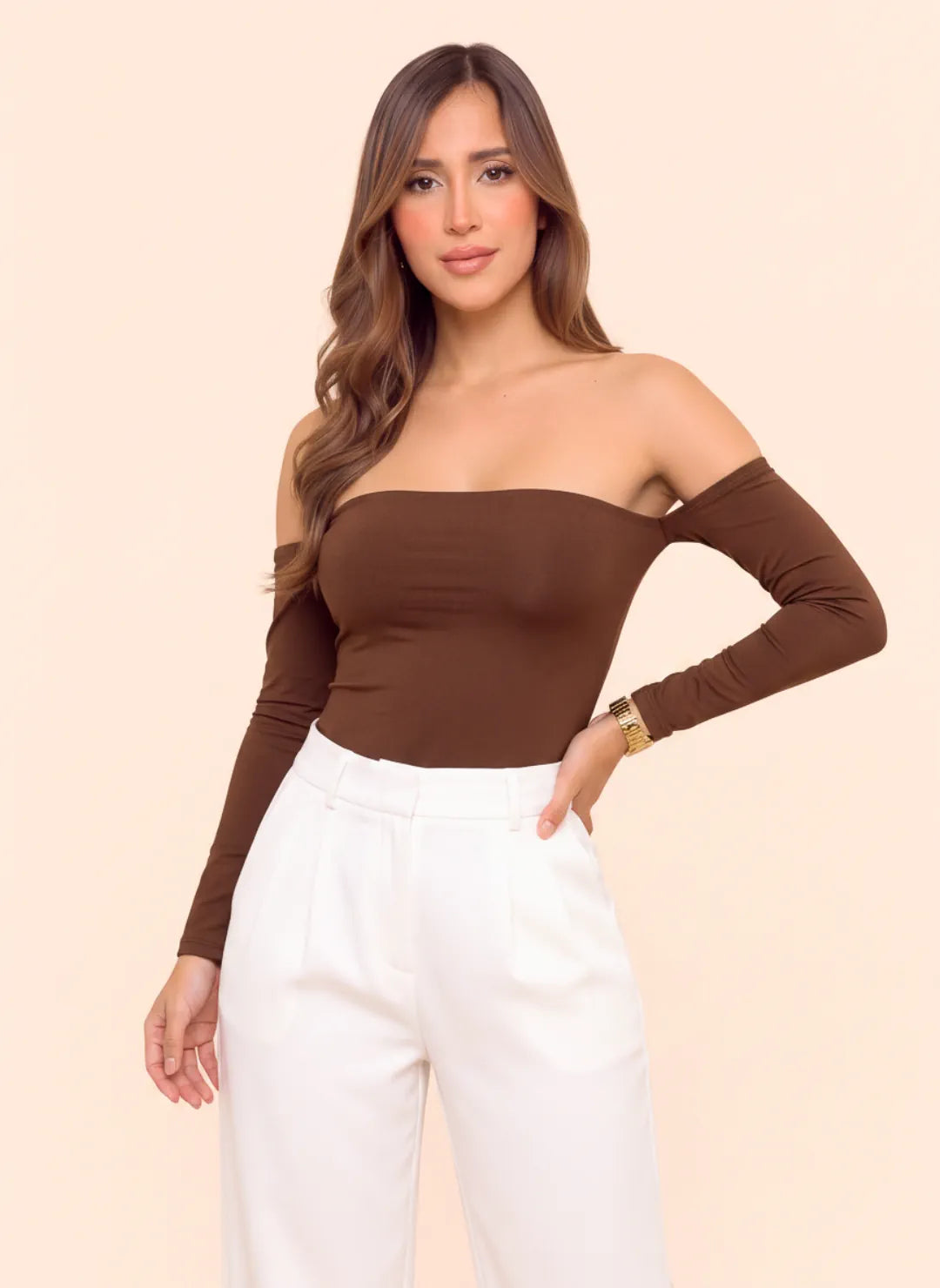 Body off shoulder color Café para muje
